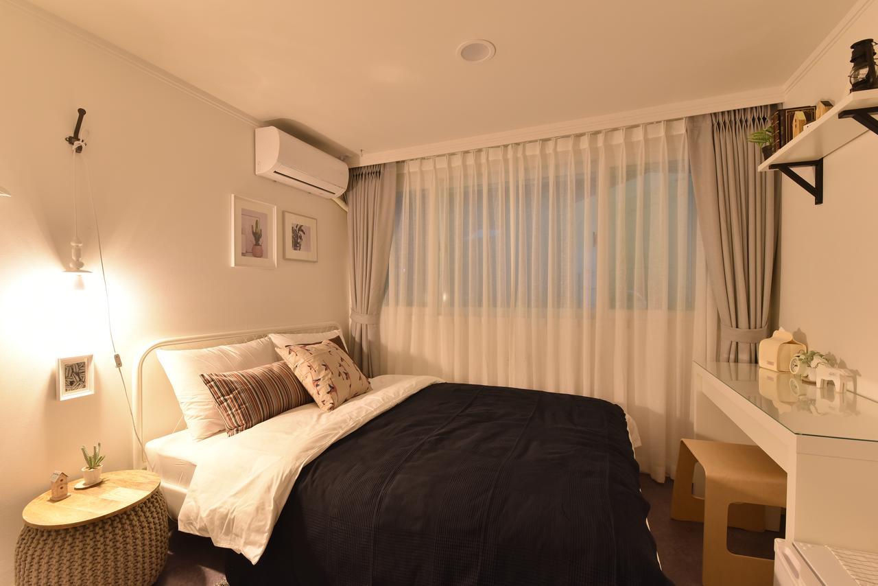Mono House Hongdae 5 Hotel Сеул Екстериор снимка