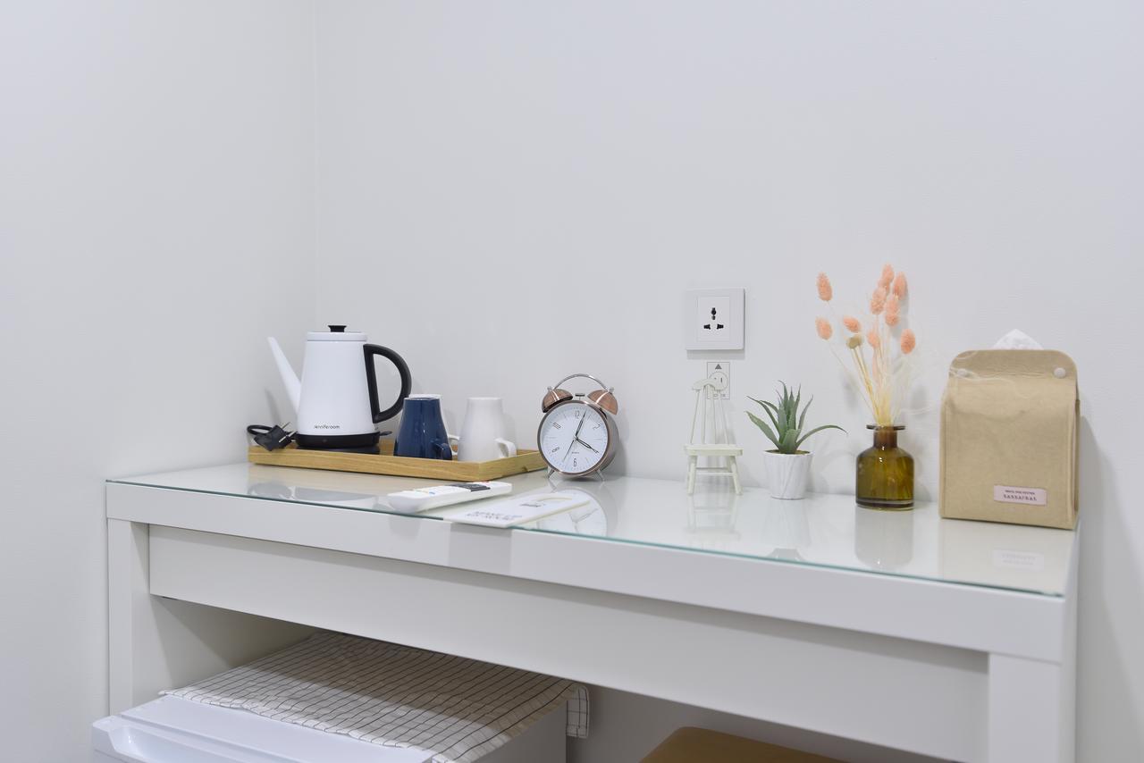 Mono House Hongdae 5 Hotel Сеул Екстериор снимка