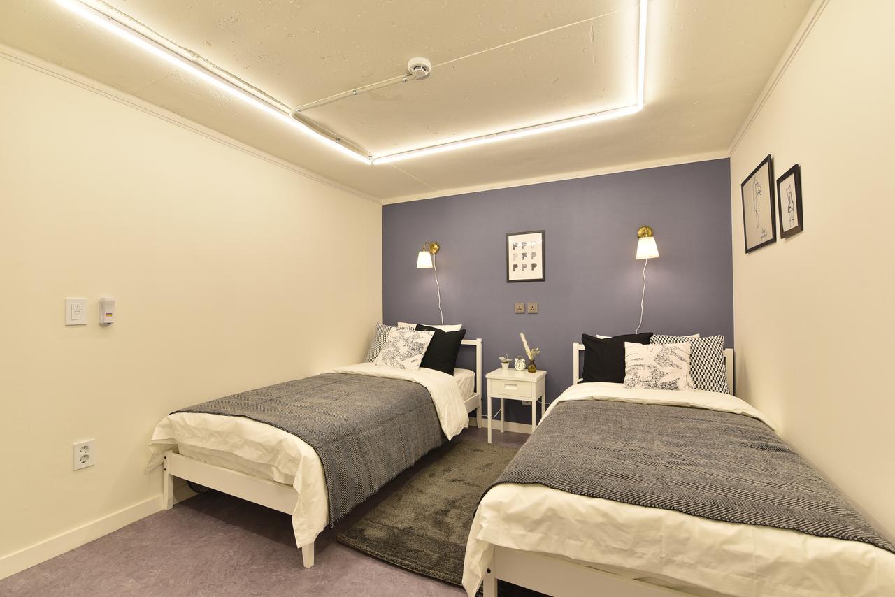 Mono House Hongdae 5 Hotel Сеул Екстериор снимка